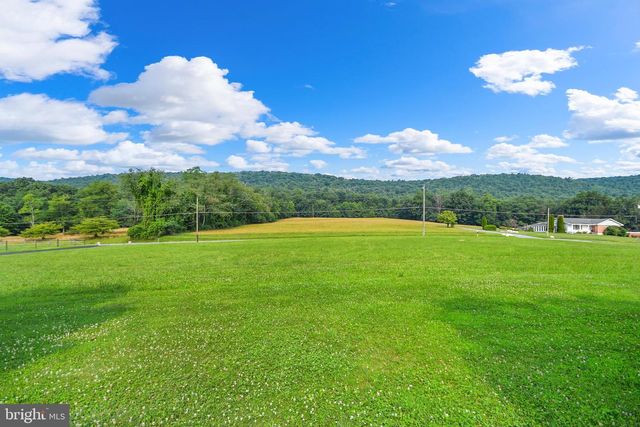 11717 PLEASANT WALK RD, Myersville, MD 21773