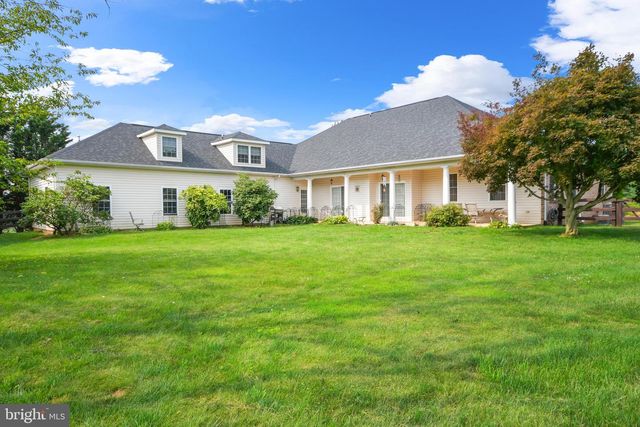 11717 PLEASANT WALK RD, Myersville, MD 21773