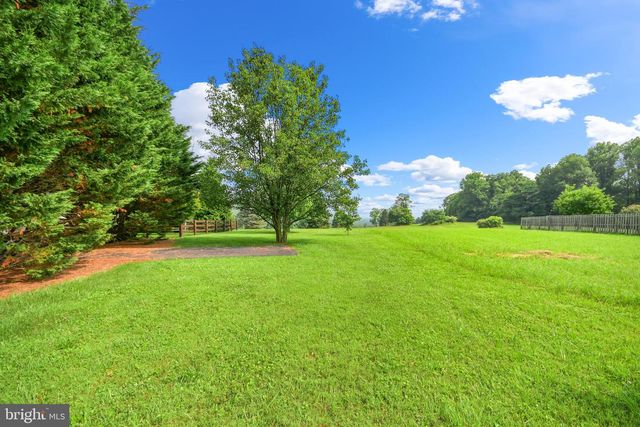 11717 PLEASANT WALK RD, Myersville, MD 21773
