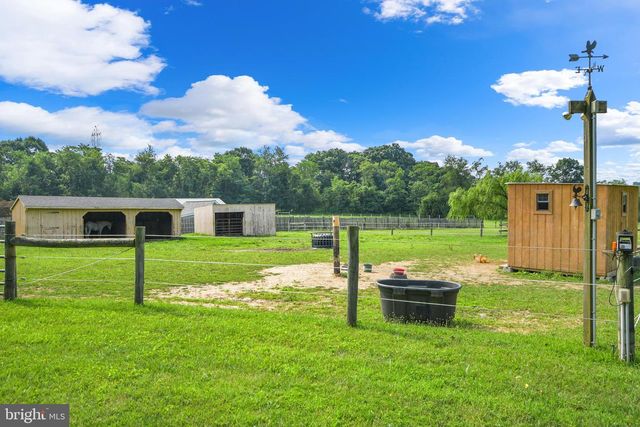 11717 PLEASANT WALK RD, Myersville, MD 21773