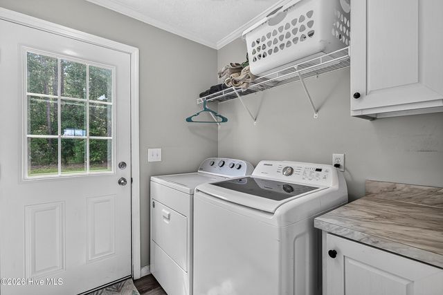 221 Myrtle Sholar Road, Wallace, NC 28466