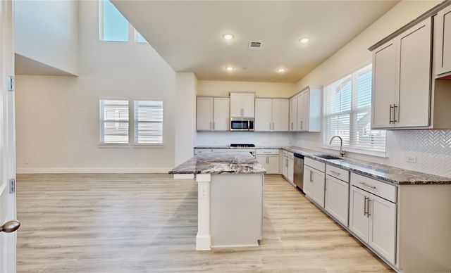 833 Concan Drive, Plano, TX 75075