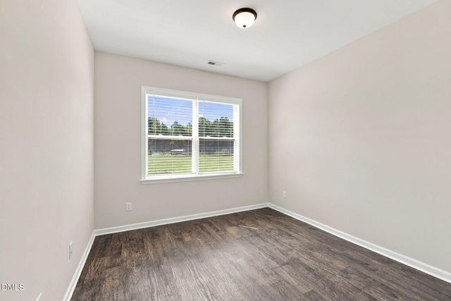 202 Queenstown Drive, Kenly, NC 27542