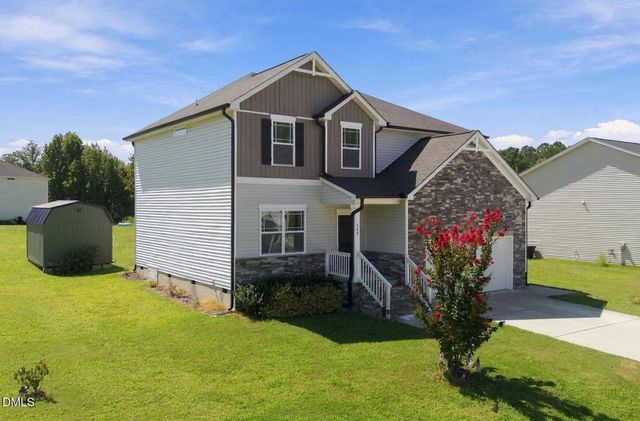 202 Queenstown Drive, Kenly, NC 27542