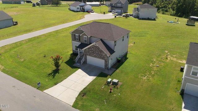 202 Queenstown Drive, Kenly, NC 27542
