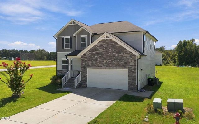 202 Queenstown Drive, Kenly, NC 27542