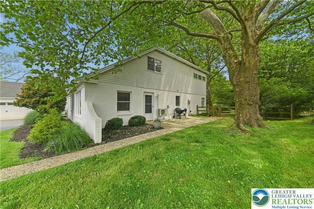 614 Glenwood Street, Emmaus Boro, PA 18049