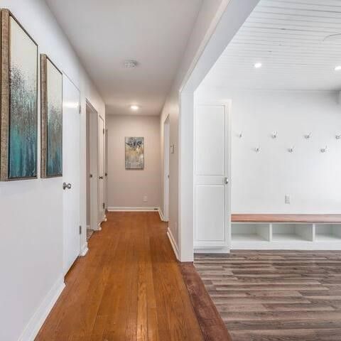 817 Wendover Boulevard, Norton Shores, MI 49441