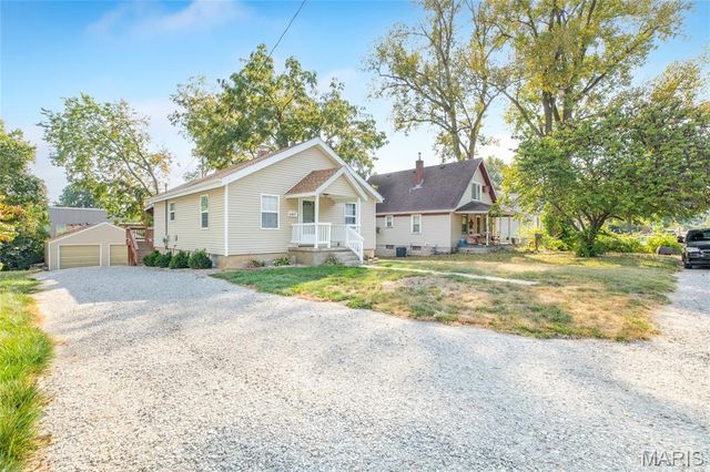 3407 Agnes, Alton, IL 62002