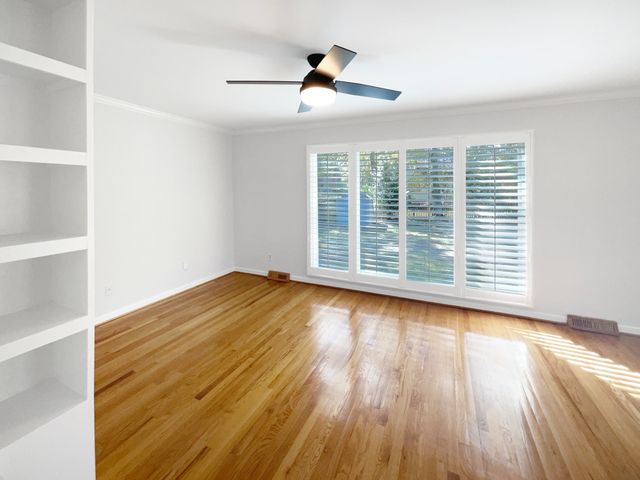 13 Glenkirk Drive, Charleston, SC 29414