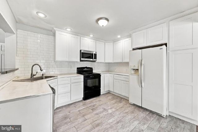 771 SOMERDALE RD, Blackwood, NJ 08012