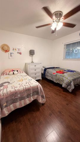 4842 E San Gabriel Avenue, Fresno, CA 93726