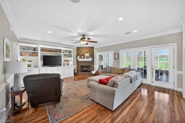 363 Kiger Road, Pinnacle, NC 27043