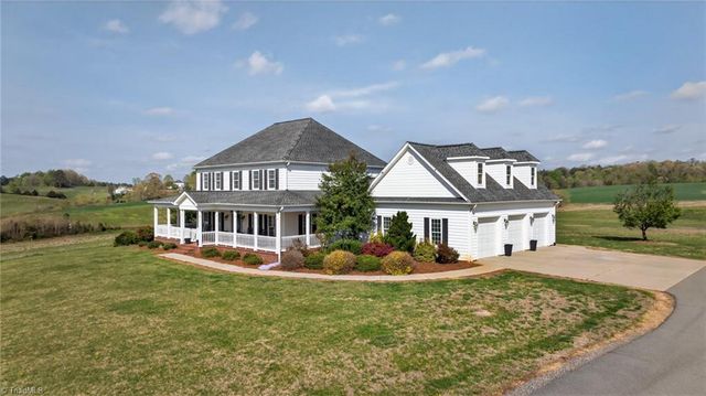 363 Kiger Road, Pinnacle, NC 27043