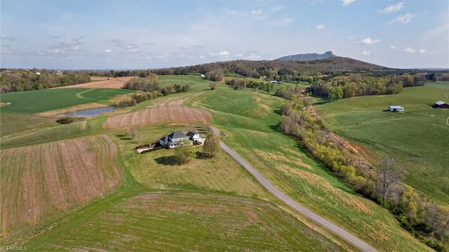 363 Kiger Road, Pinnacle, NC 27043