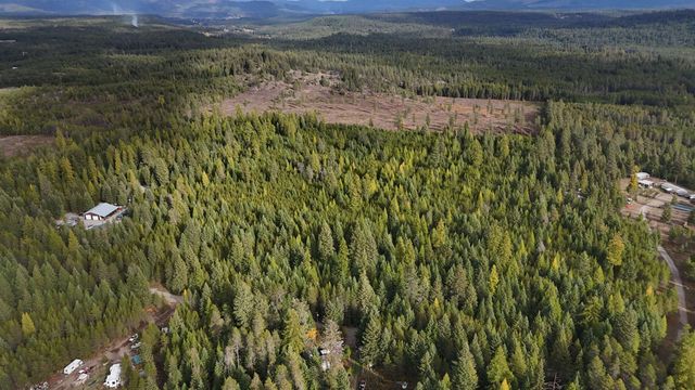 14506 Moonlight Ln, Newport, WA 99156