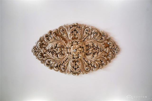 208 W Monument Avenue, Dayton, OH 45402