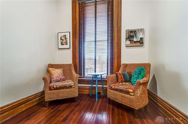 208 W Monument Avenue, Dayton, OH 45402