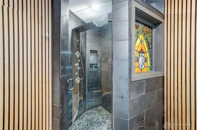 208 W Monument Avenue, Dayton, OH 45402