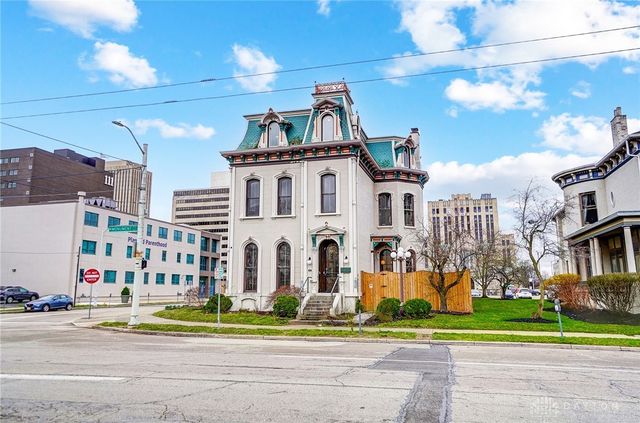 208 W Monument Avenue, Dayton, OH 45402