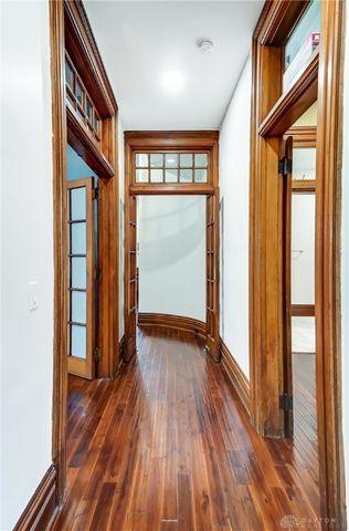 208 W Monument Avenue, Dayton, OH 45402