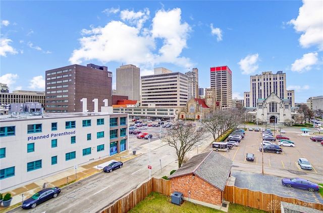 208 W Monument Avenue, Dayton, OH 45402