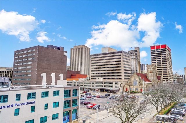 208 W Monument Avenue, Dayton, OH 45402