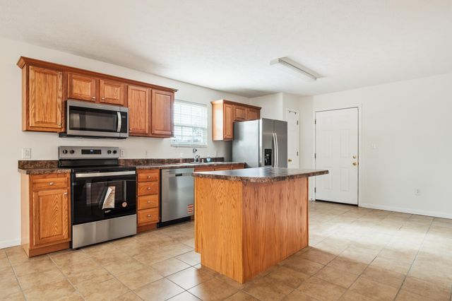 432 Scarlet Oak Drive, London, KY 40741