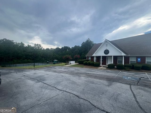 50 Crabapple Ridge Drive, Oxford, GA 30054