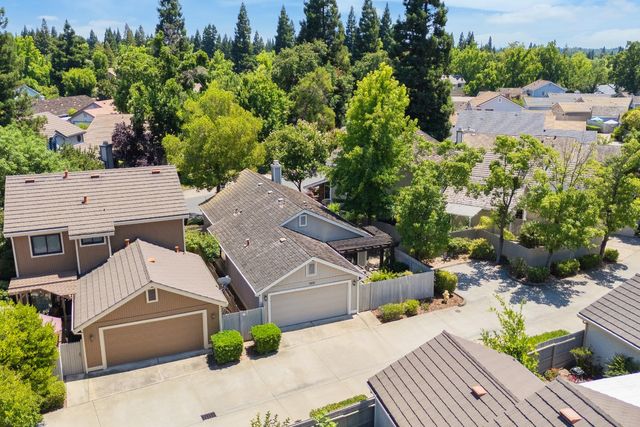 1637 Woodhill Dr, Roseville, CA 95661