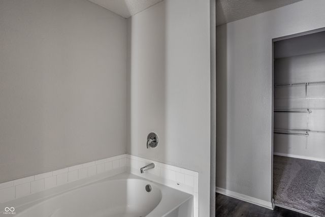 12703 Courage Crossing, Fishers, IN 46037