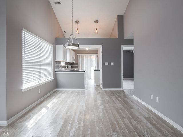 4952 Quail Ridge Lane, Indianapolis, IN 46254