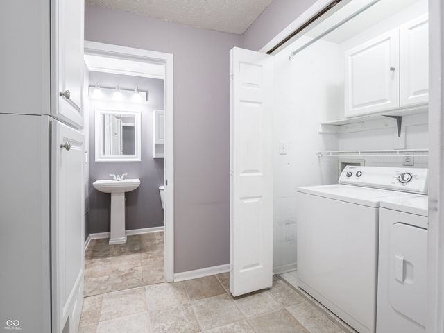 4952 Quail Ridge Lane, Indianapolis, IN 46254