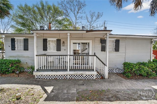 526 E Gwinnett Lane 4, Savannah, GA 31401