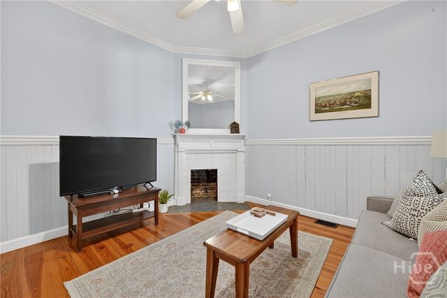 526 E Gwinnett Lane 4, Savannah, GA 31401