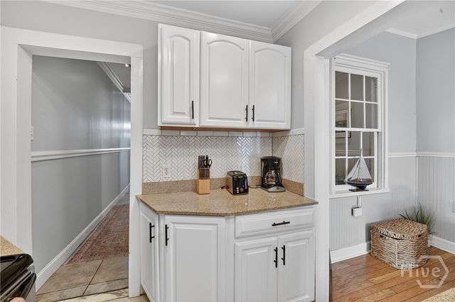 526 E Gwinnett Lane 4, Savannah, GA 31401