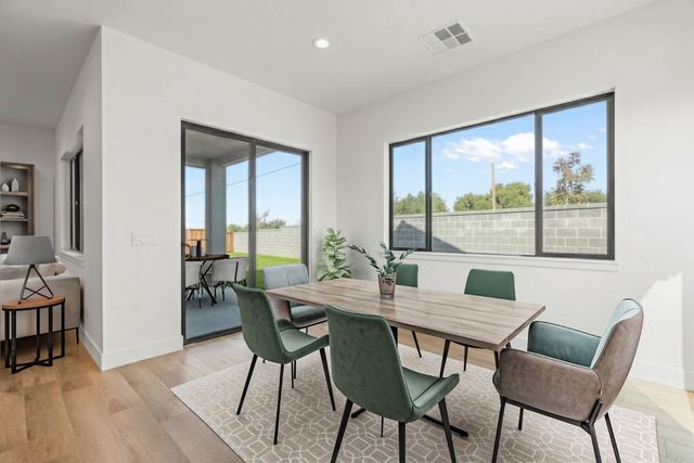 410 Maria Drive, Hollister, CA 95023