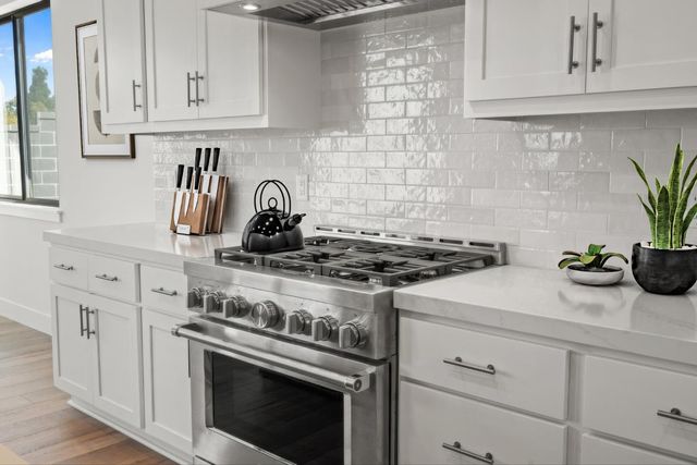 410 Maria Drive, Hollister, CA 95023