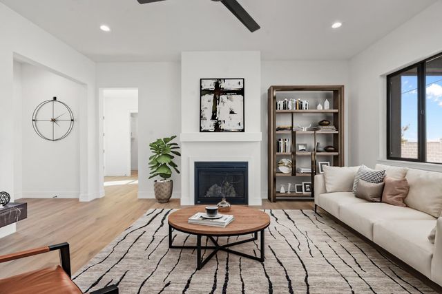 410 Maria Drive, Hollister, CA 95023