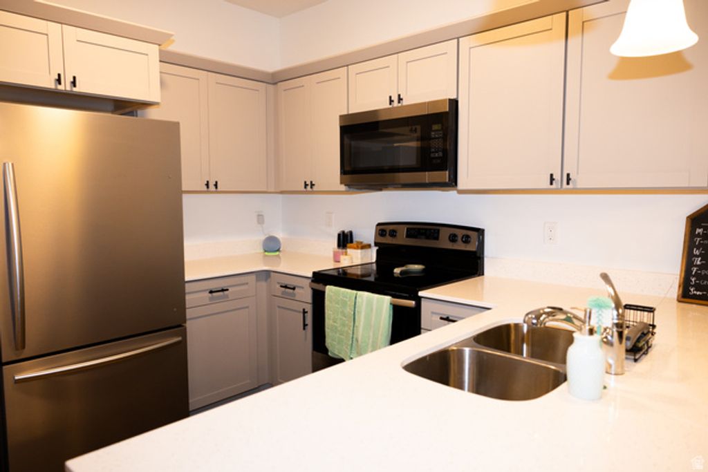 4717 W GRADY LN #Z301, Riverton, UT 84096 — photo 3