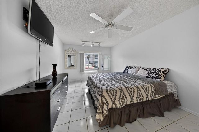 6253 Bay Club Drive 1, Fort Lauderdale, FL 33308