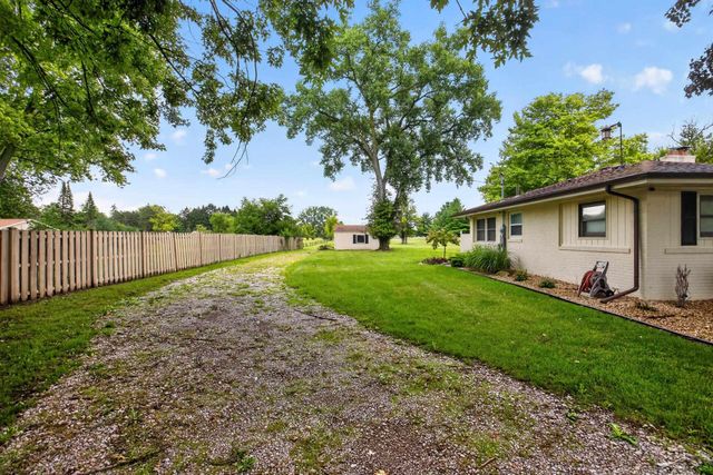 3850 Midland Road, Saginaw, MI 48603