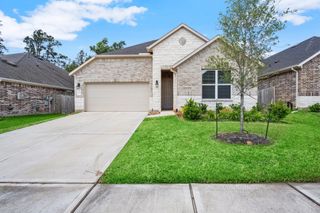 383 Westlake Terrace Drive, Conroe, TX 77304