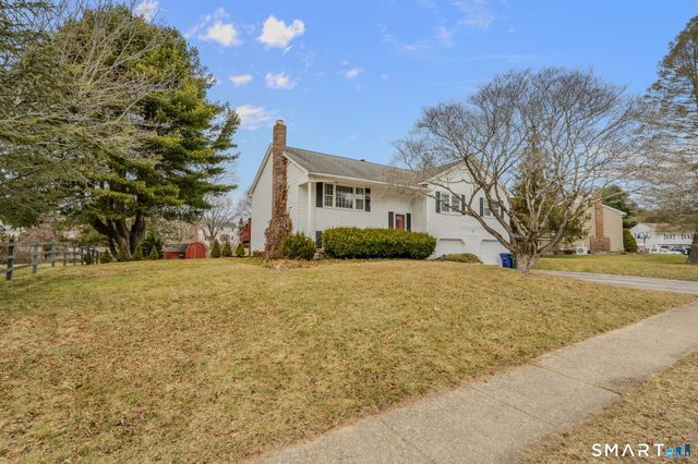 335 Judson Avenue, Groton, CT 06355