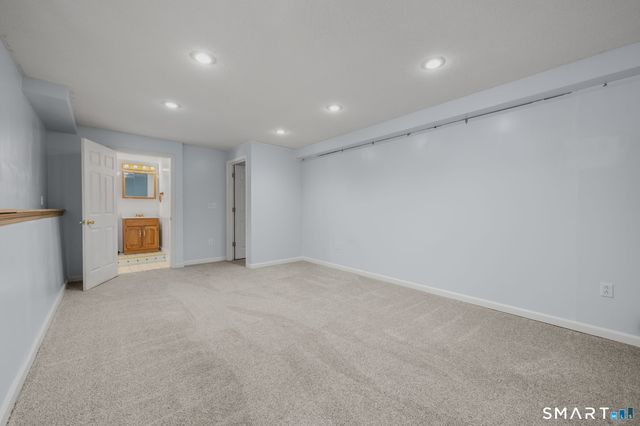 335 Judson Avenue, Groton, CT 06355