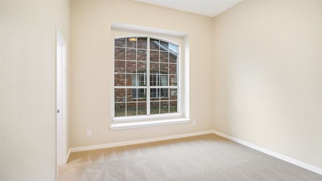 508 Lilac Lane, Desoto, TX 75115