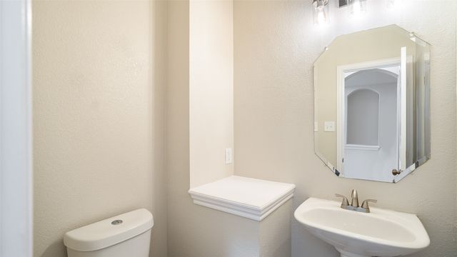 508 Lilac Lane, Desoto, TX 75115