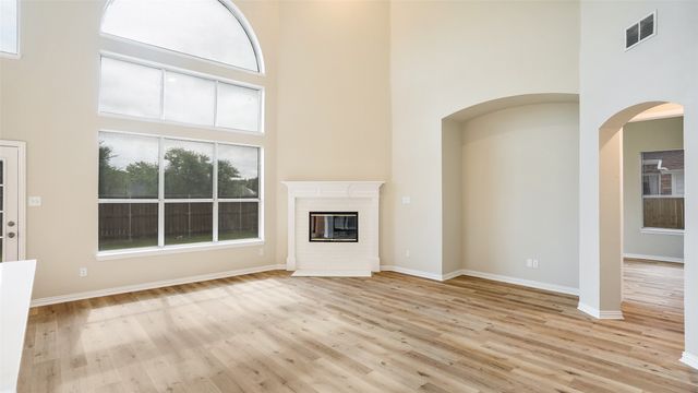 508 Lilac Lane, Desoto, TX 75115