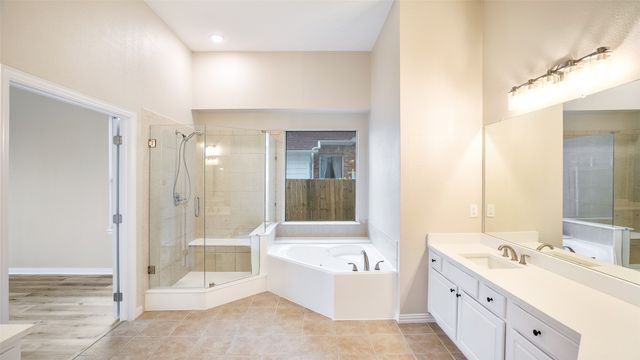 508 Lilac Lane, Desoto, TX 75115