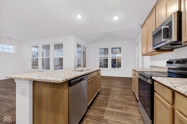 15988 Tharp Woods Drive, Fishers, IN 46037